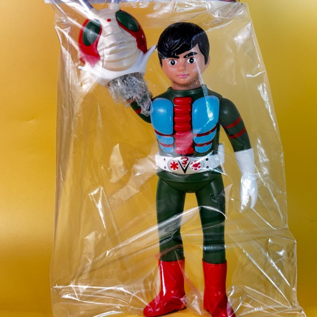 仮面ライダーV3　面取れ　当時物風　ソフビ