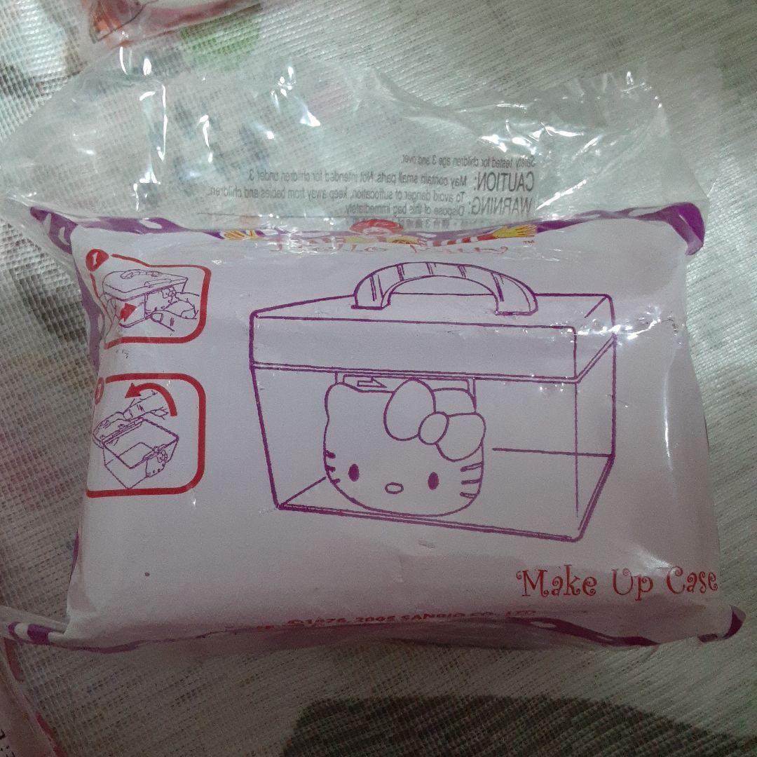 ハローキティ　キティ　キティちゃん　マクドナルド　ハッピーセット　未開封