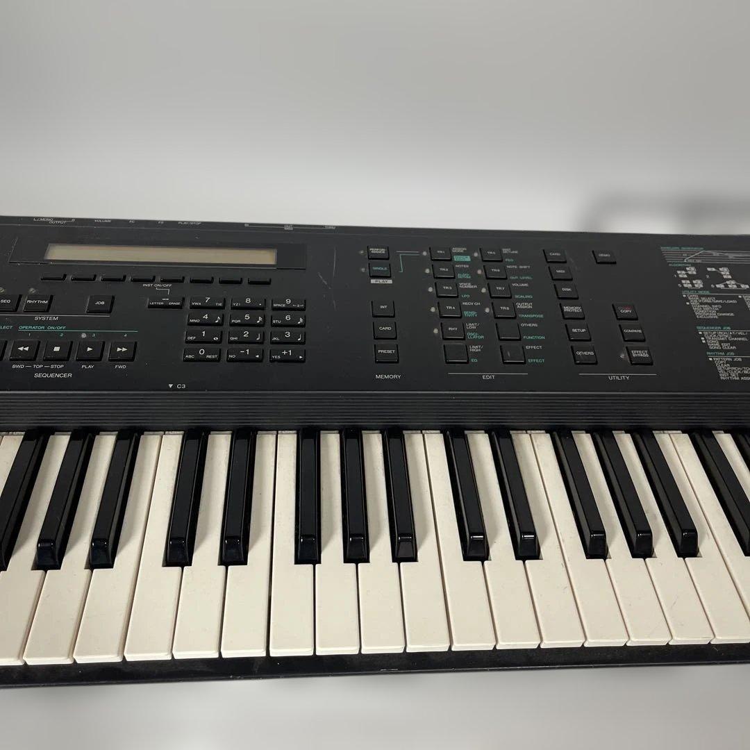 ヤマハ YAMAHA V50 シンセサイザー　367