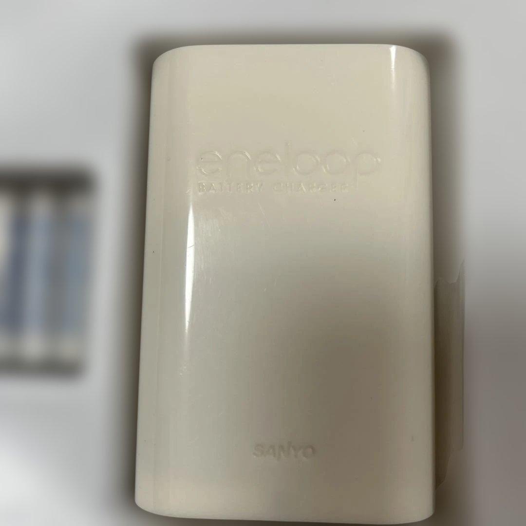 タカラトミーアーツ ヒューマノイド型2足歩行ロボット i-SOBOT ジャンク品