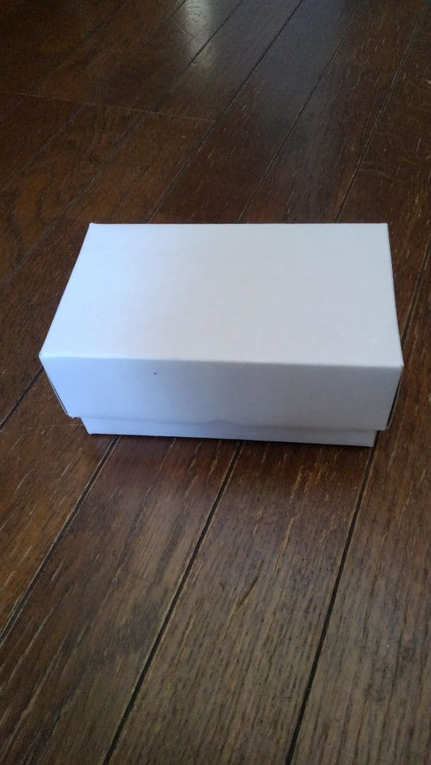 箱、(組み立て式 紙製)