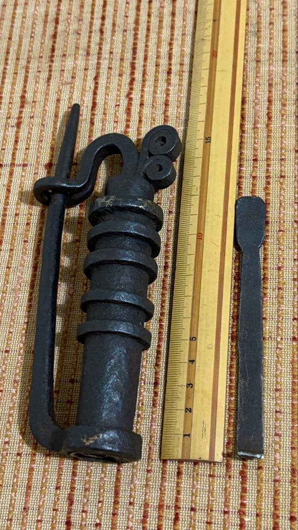 古民具　錠前　鍵　蔵戸　時代物 アンティーク　オブジェ