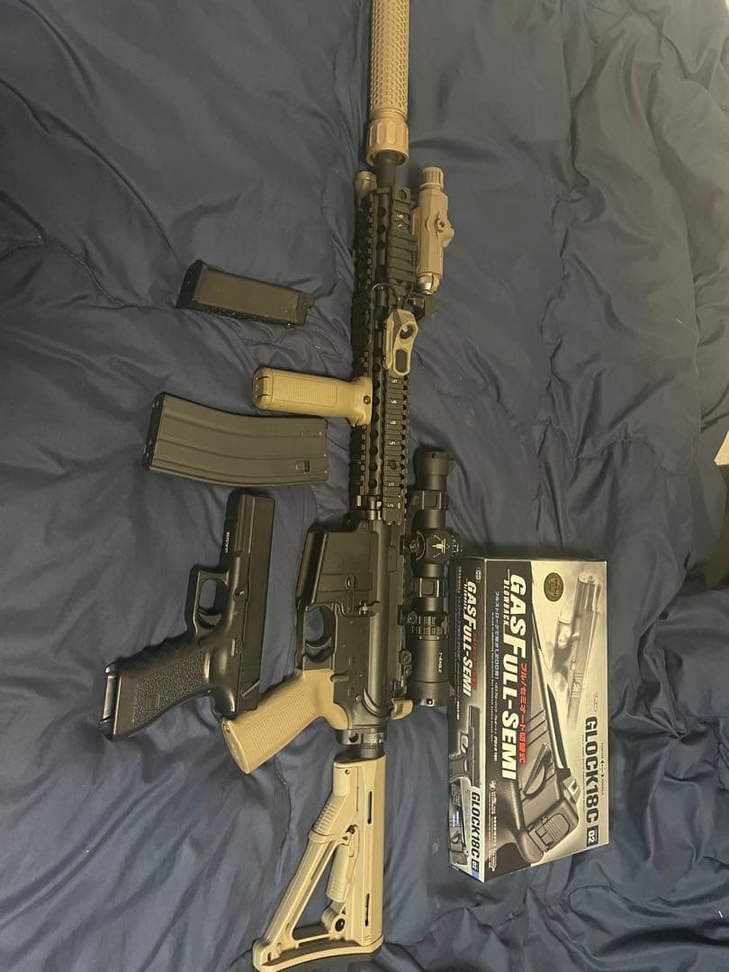 東京マルイ Glock 17 & M4CQBR FSPスタイルガスガンセット