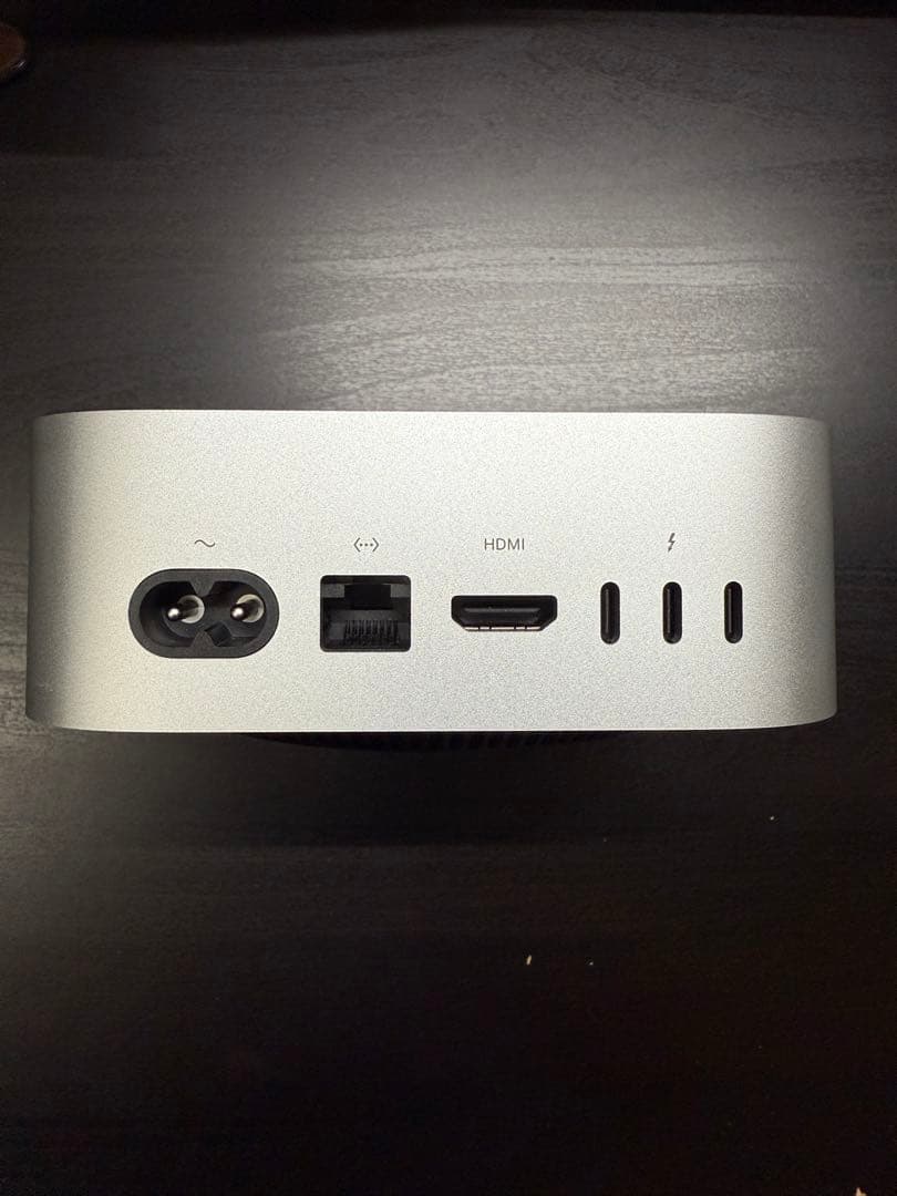 【美品】Mac mini M4チップ 16GB 256GB