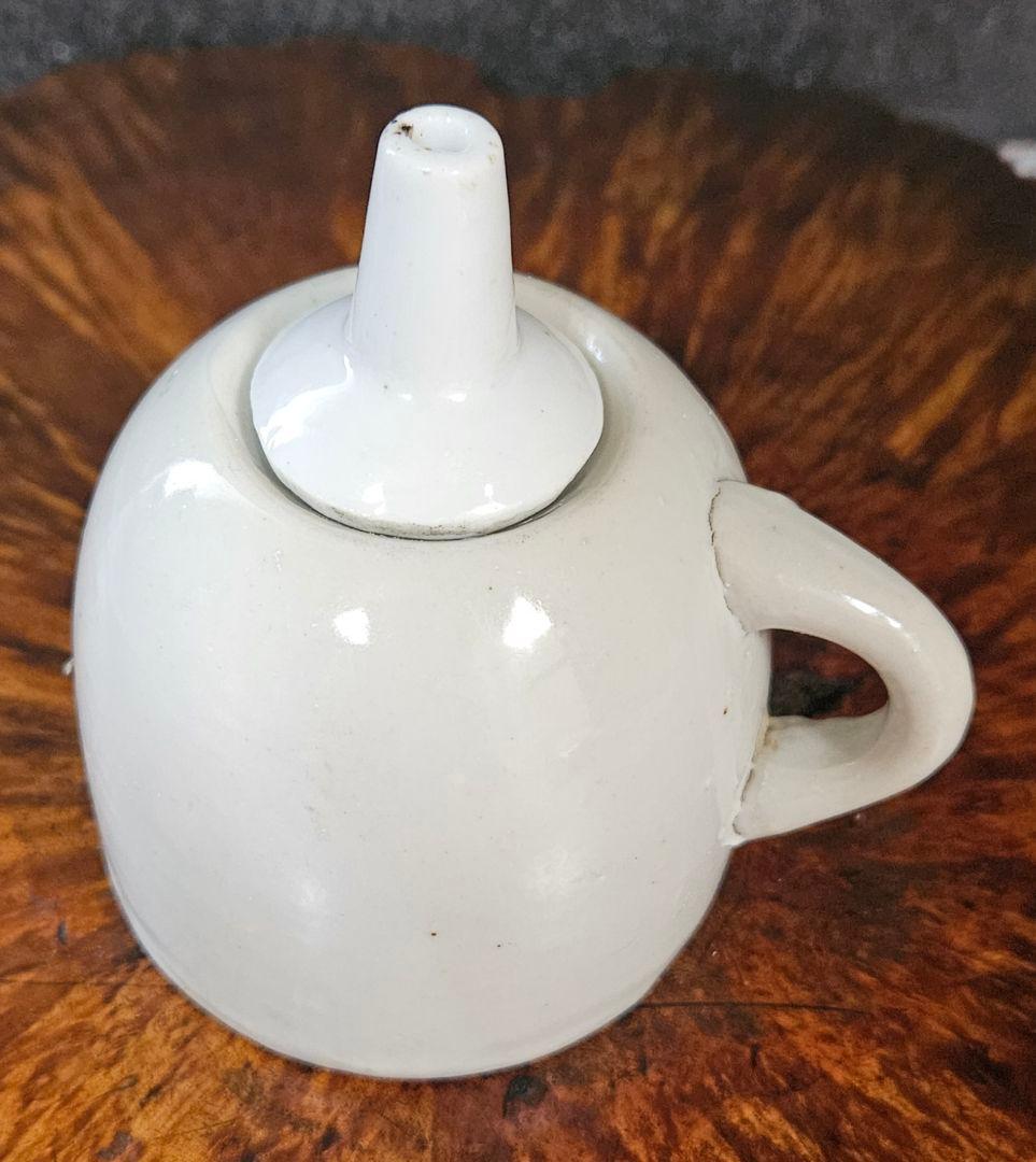 李氏朝鮮時代　朝鮮古陶磁器　李朝白磁　蓋付き灯火器　灯り道具　油壺　花入れ　民藝