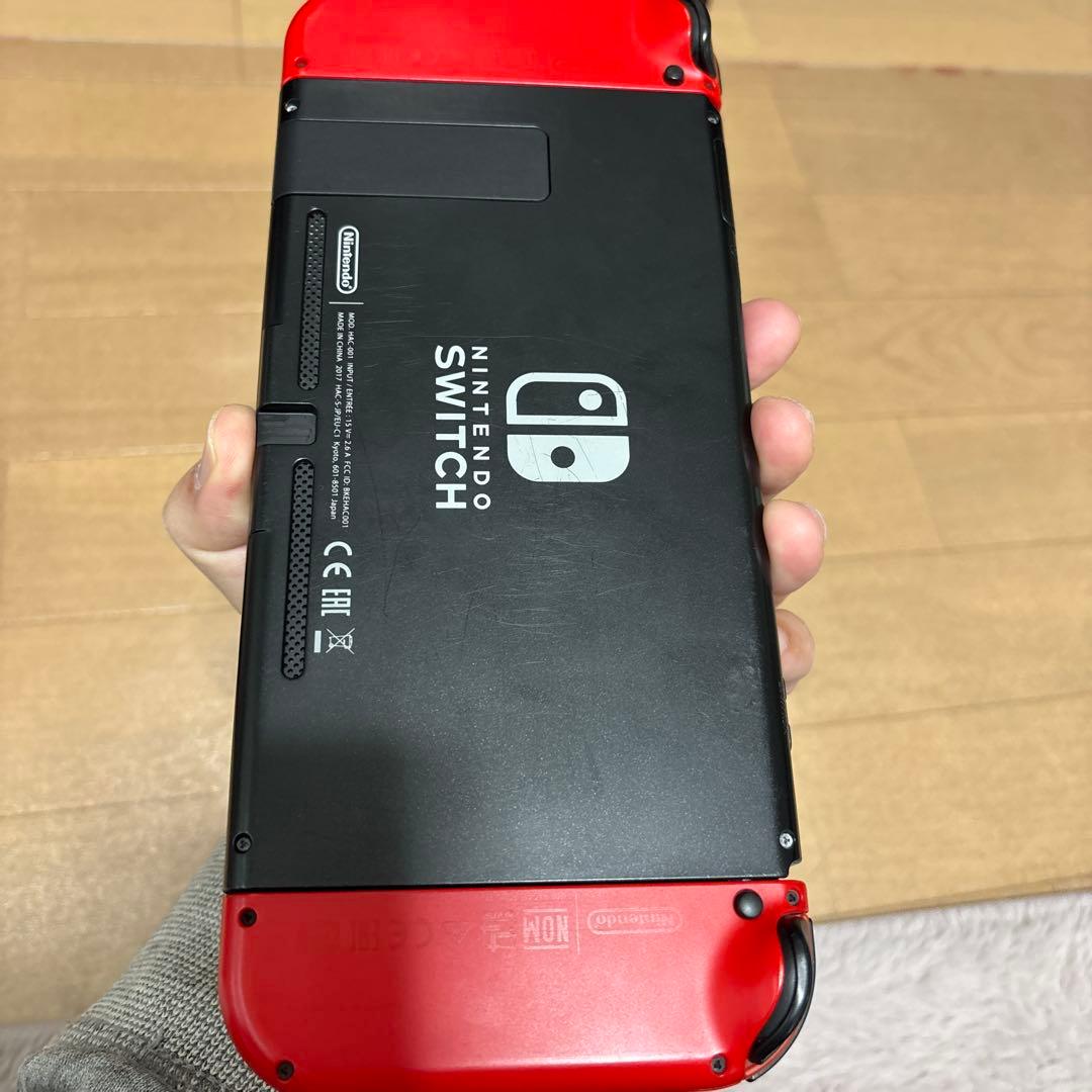 あ*、様 Nintendo Switch 赤 本体 ゲームソフト2本付き