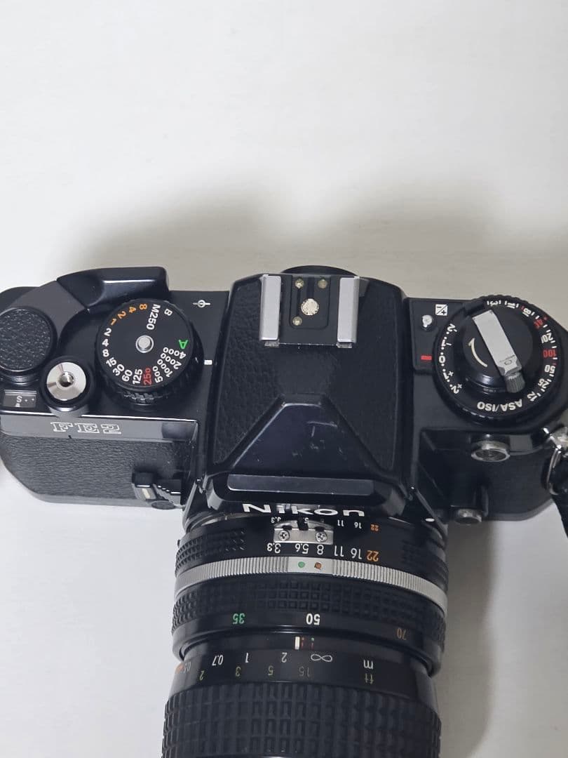 【きれいな動作品】Nikon ニコンFE2 ブラック 清掃.整備済み
