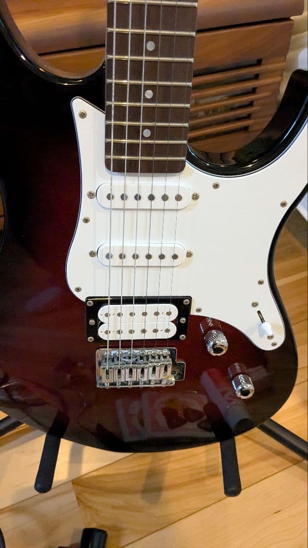 ヤマハ(YAMAHA) パシフィカ(PACIFICA) ギター PAC 112V