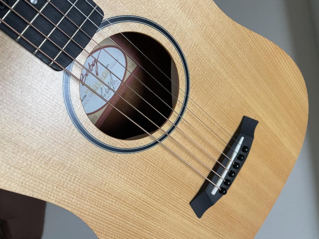 ほぼ新品 Taylor Baby Taylor BT1