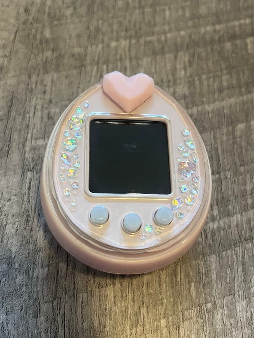 たまごっちピース　ピンク　ストラップ付き