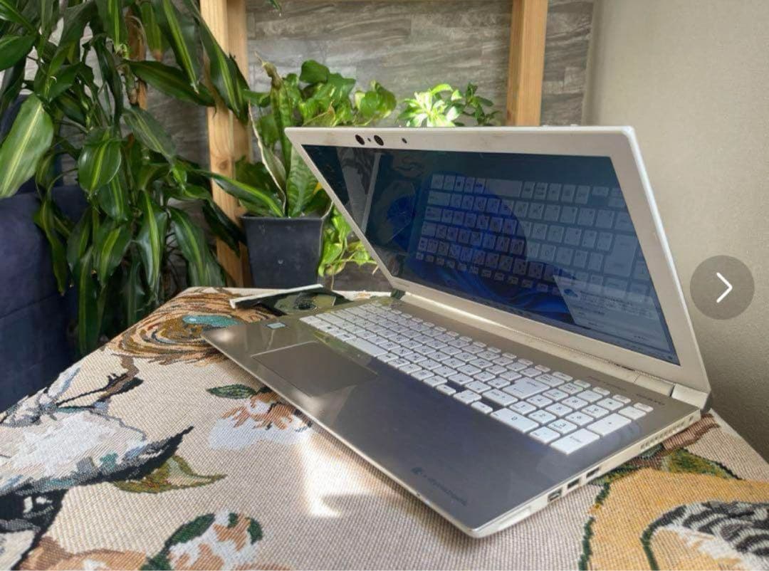 【TOSHIBA 】 ノ-トパソコン T75/GG第8世代 i7 SSD