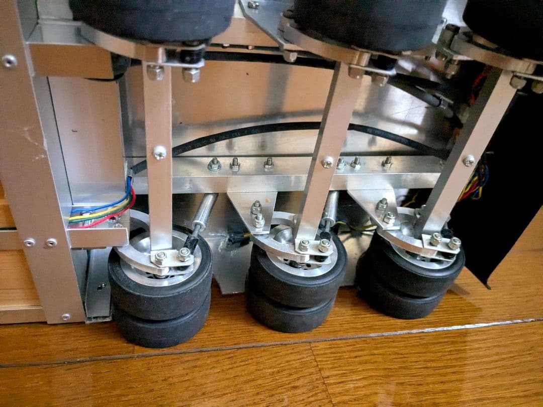 1/14トレーラー　重機運搬低床キャリアカー、　ショベルカー、ホイールローダー