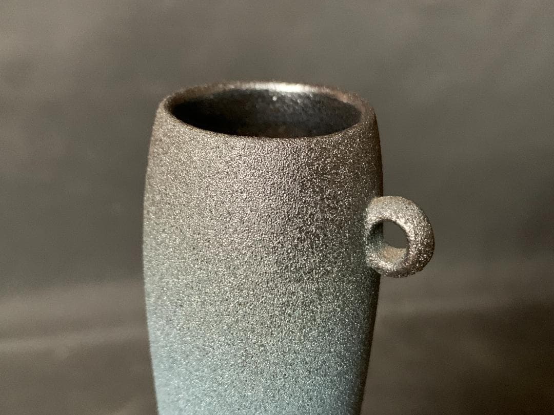 林小六造 泥彩 椿図 耳付 一輪生 共箱 共布　楠部弥弌師事 867