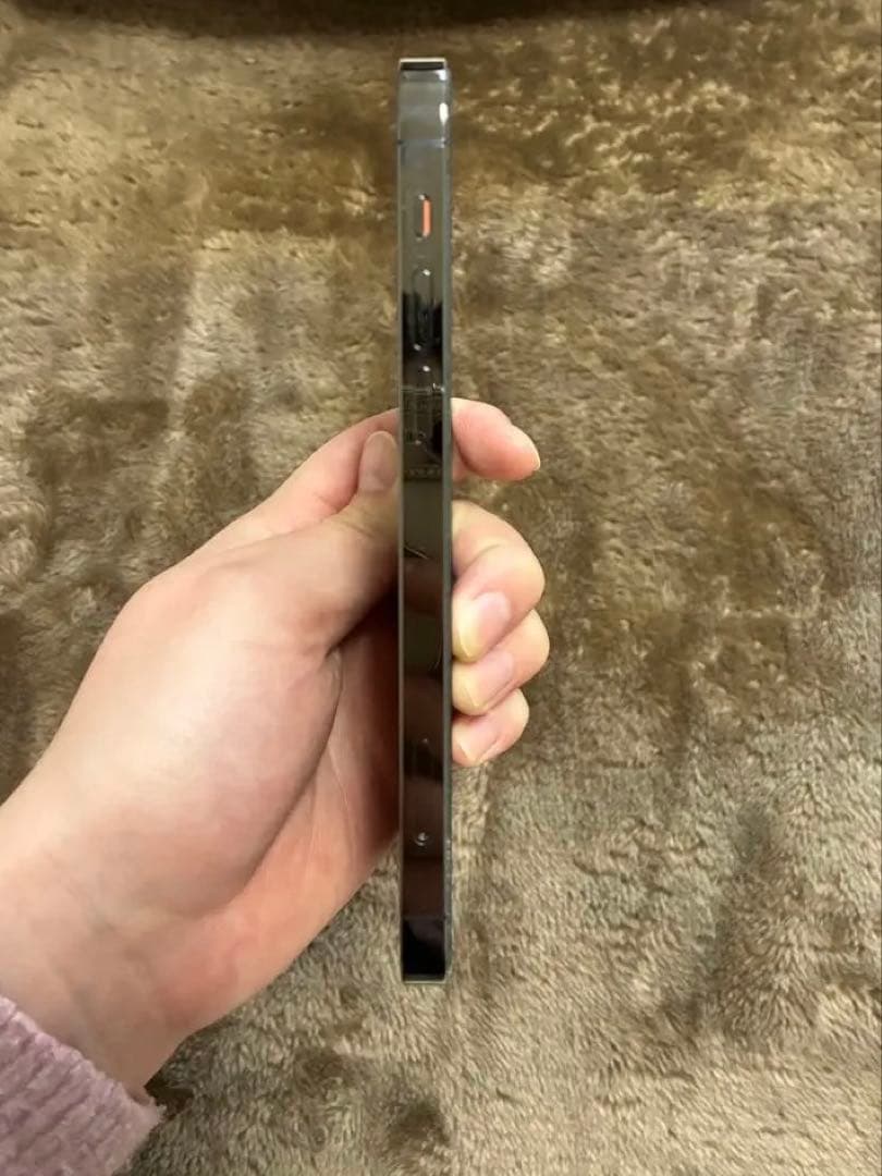 Apple iPhone 12Pro グラファイトグレー