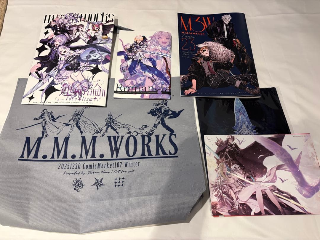 C107　m.m.m.works　三輪士郎　会場限定グッズセット＋イラスト本