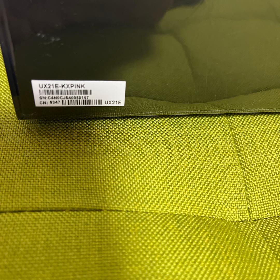 ASUS ZenBook SSD搭載 ノートPC