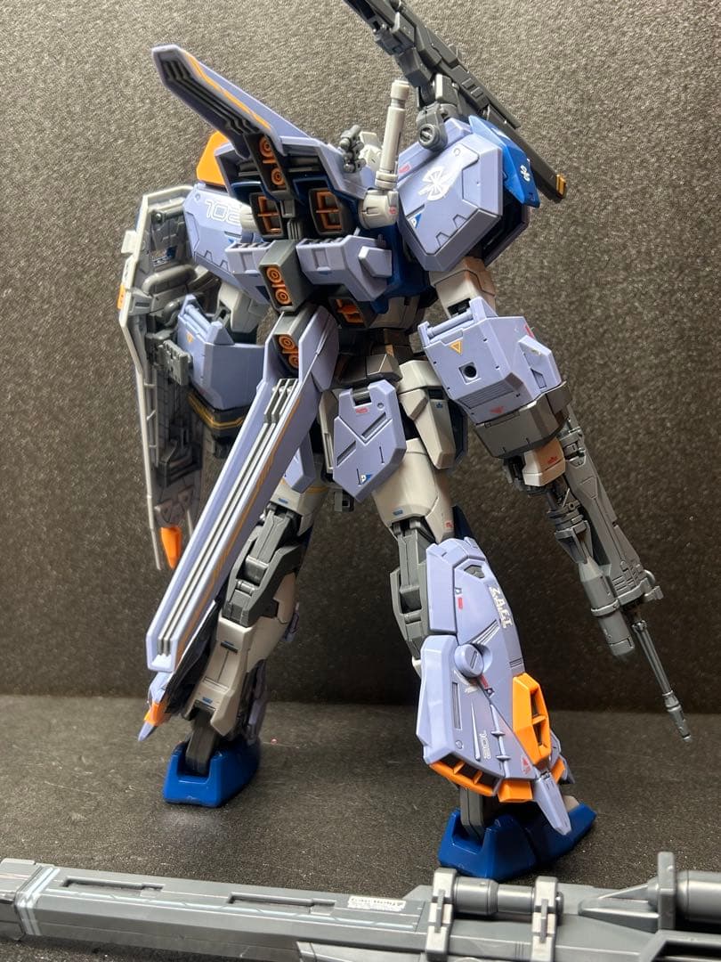 MG デュエルガンダム　アサルトシュラウド　完成品　ジャンク品