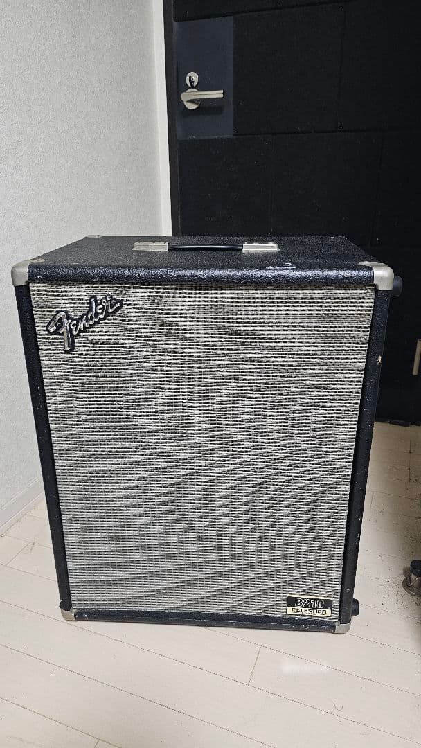 【動作確認済】Fender スピーカーキャビネット B210CE ベース