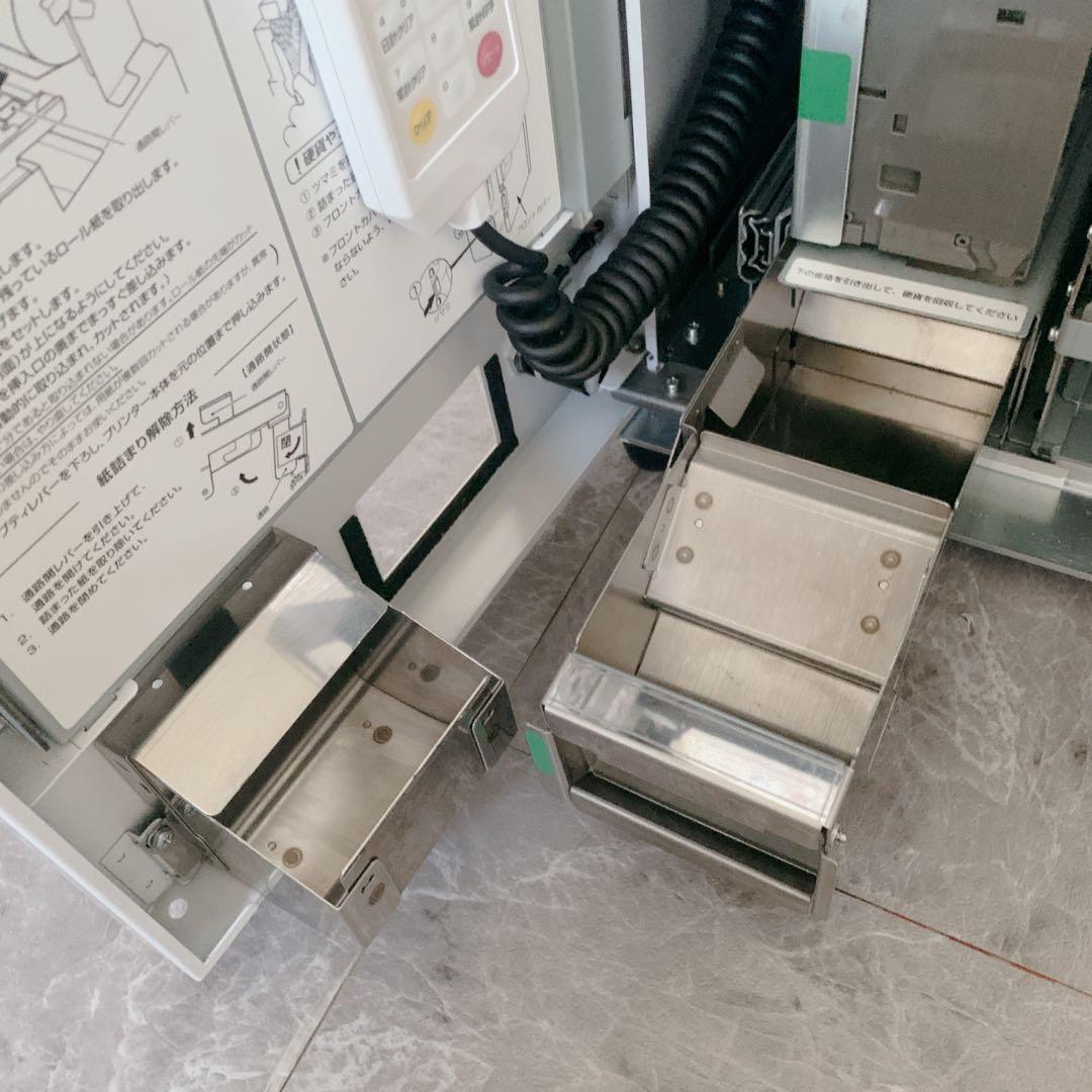 【新品級・保証付】マルチ決済端末付 GLORY製 券売機 VT-S20