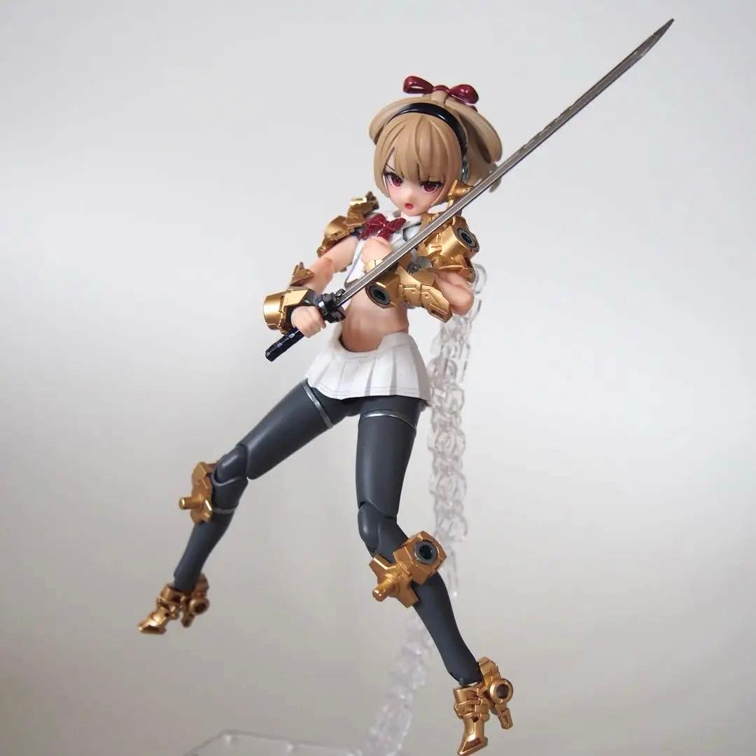 バスタードール　ナイト　ダークネスクロウ　全塗装完成品　メガミデバイス