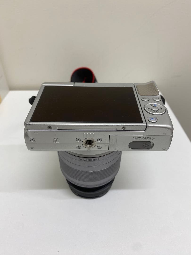 Canon EOS M100 レンズキット 動作確認済 付属品多数