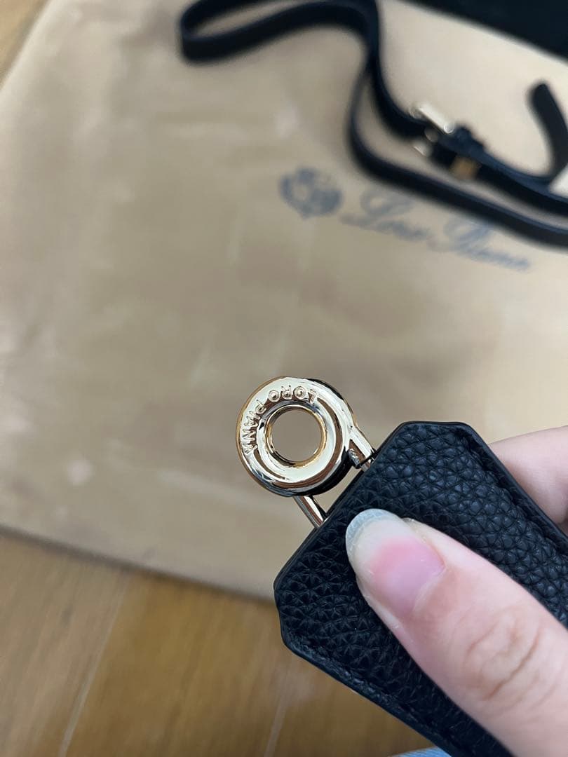 ブラック　トートバッグ　ロロピアーナ ルームバッグ ハンドバッグ ポーチ