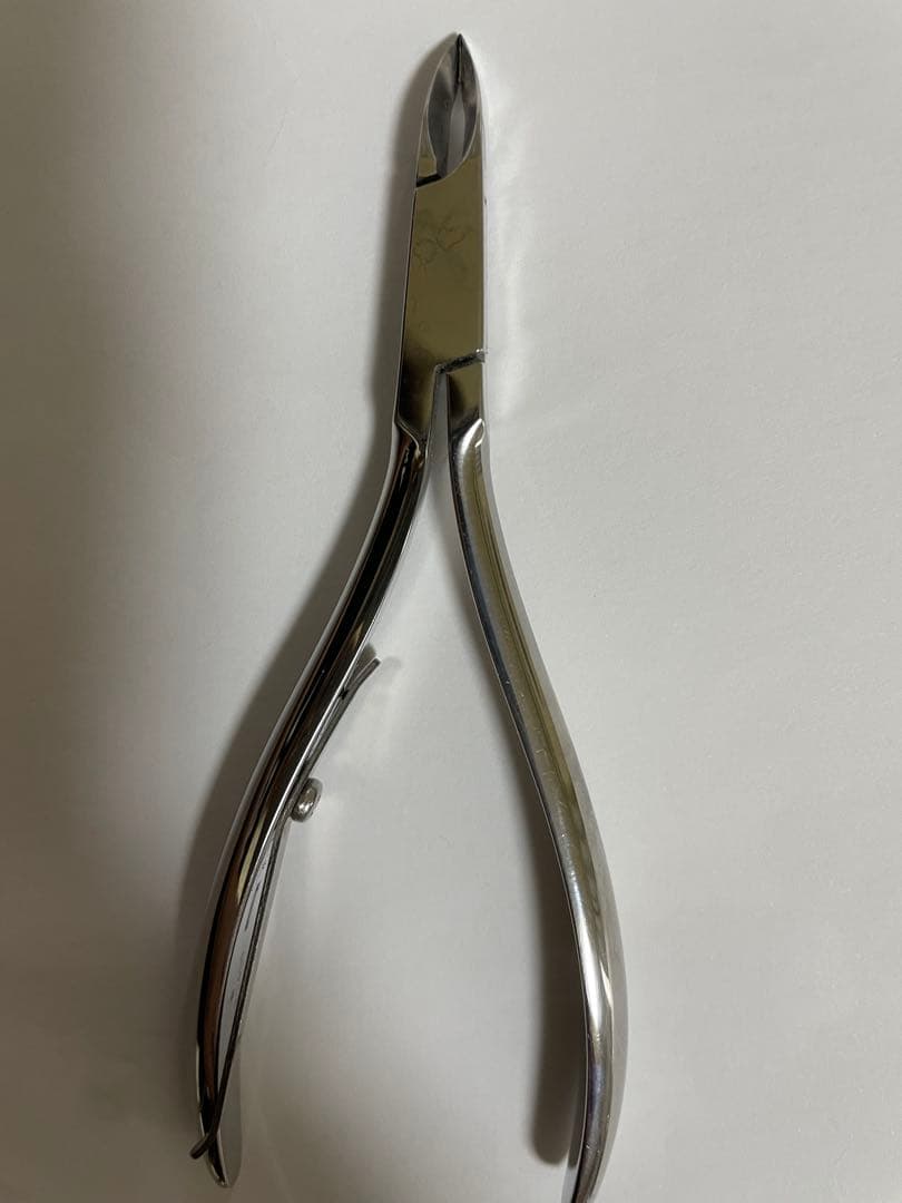 光キューティクルニッパーpro星♡4mm