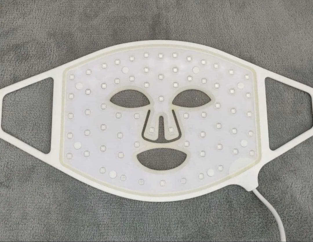 極美品　CURRENTBODY LEDライトセラピー マスク