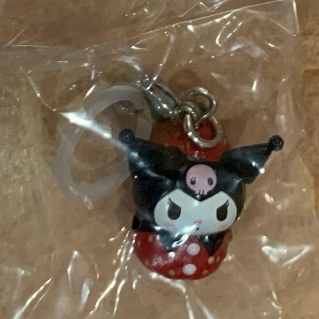 スカルパンダ × サンリオ　クロミ　ぬいぐるみペンダント　おまけつき