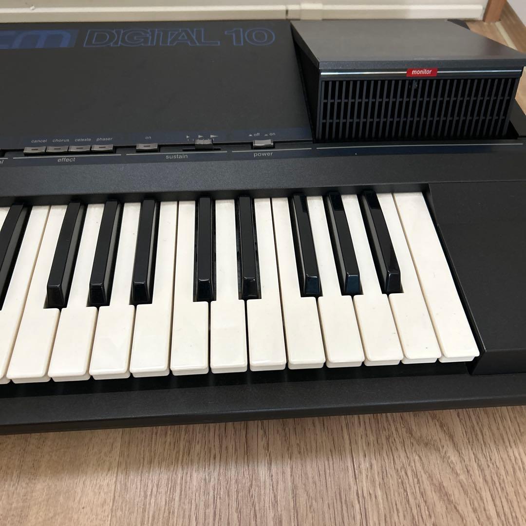 【テクノ二クス】キーボード・内臓スピーカー・他・PCM SX-PV10