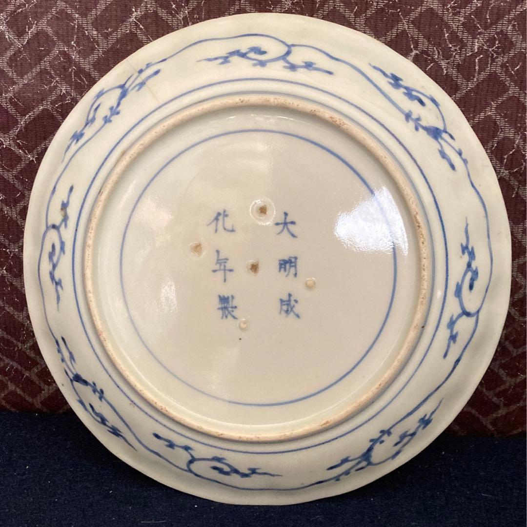 大明成化年製　三扇松竹梅門皿　七寸