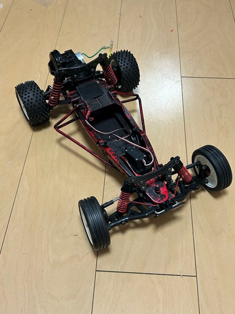 タミヤ　DT-03 ボディのみ