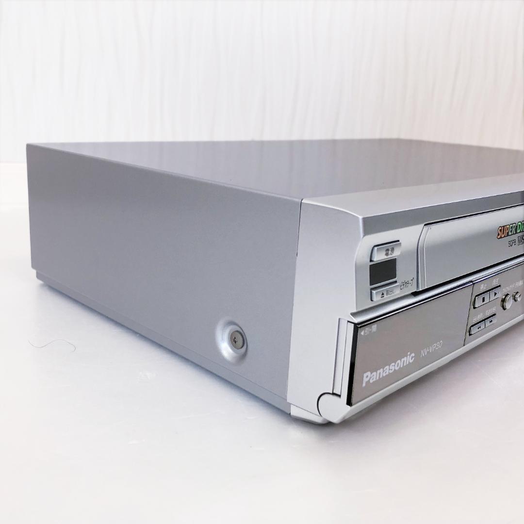 【完動美品】パナソニック DVD VHS 一体型 ビデオデッキ NV-VP30