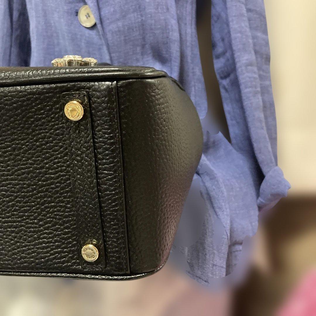 大人気モデルADMJスワロフスキー蜂黒トートバッグ未使用たいへん綺麗