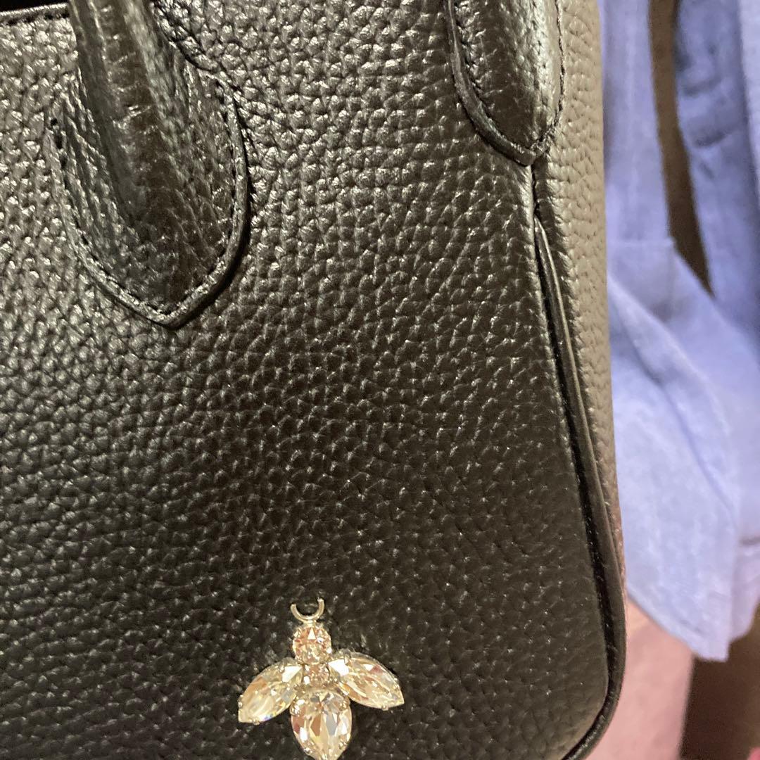 大人気モデルADMJスワロフスキー蜂黒トートバッグ未使用たいへん綺麗