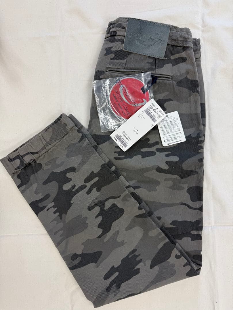 JACOB COHEN 新品　綿パン　グレーの迷彩