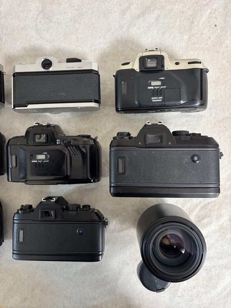 Nikon フィルム一眼レフカメラ8台セット、ジャンク品