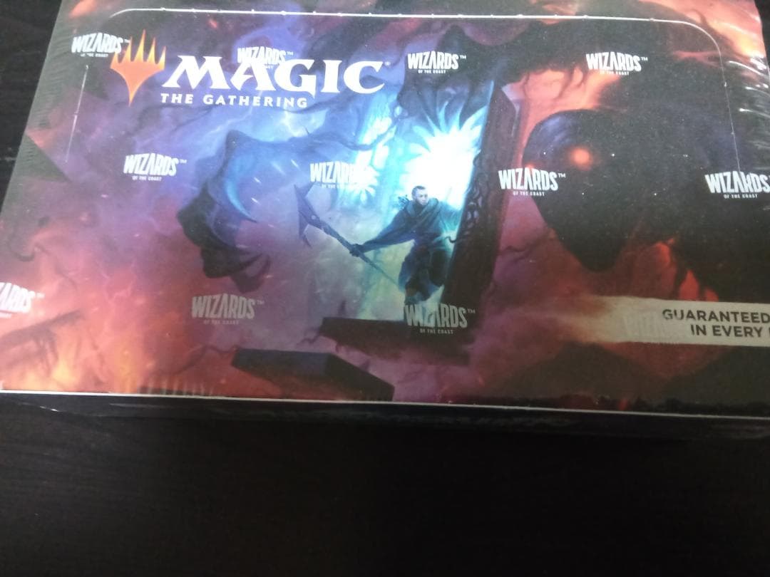 ダスクモーン　戦慄の館　英語版　プレイ・ブースター　box　MTG