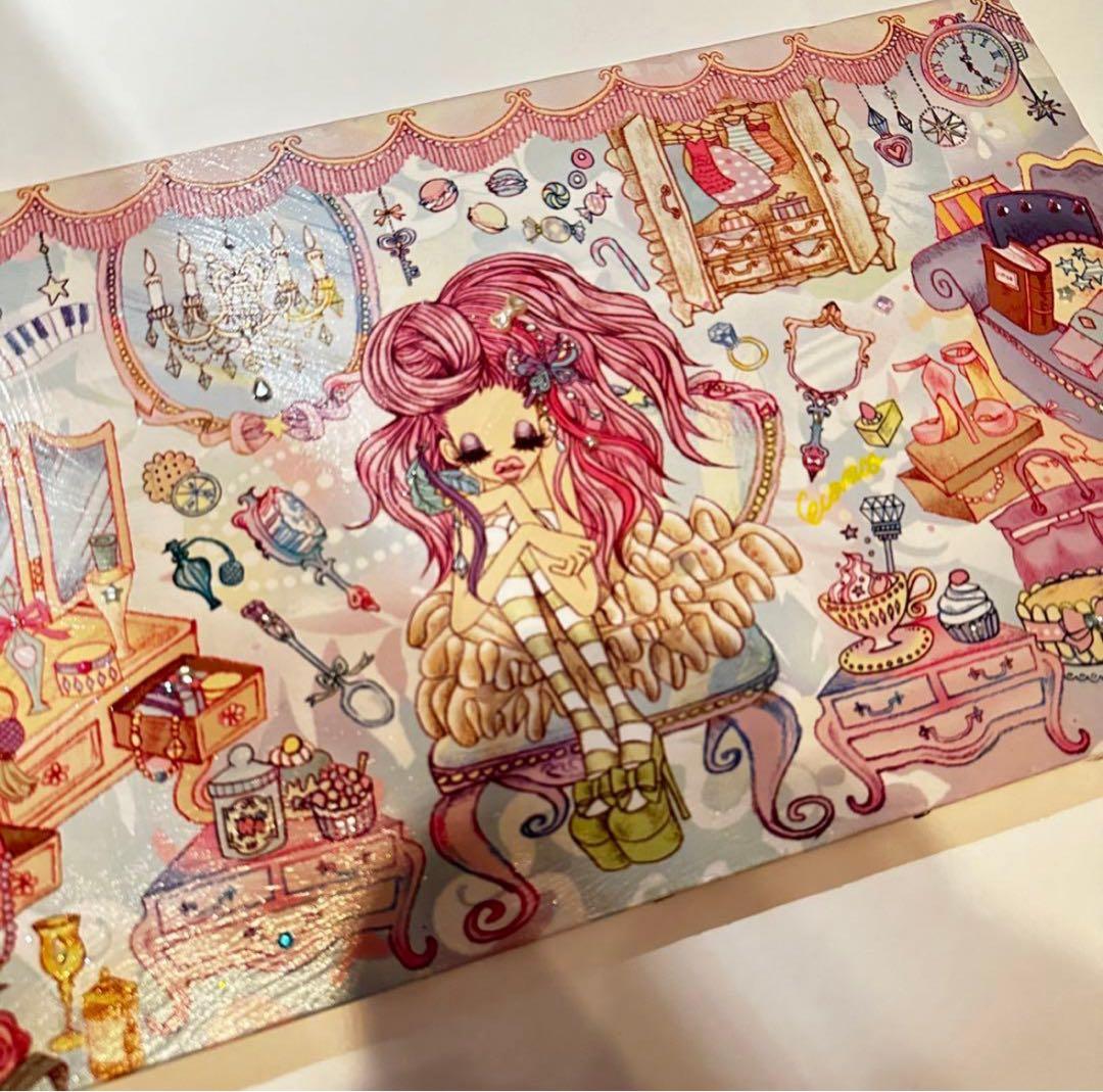 ECONECOさん キャンバスアート秘密ひみつの部屋