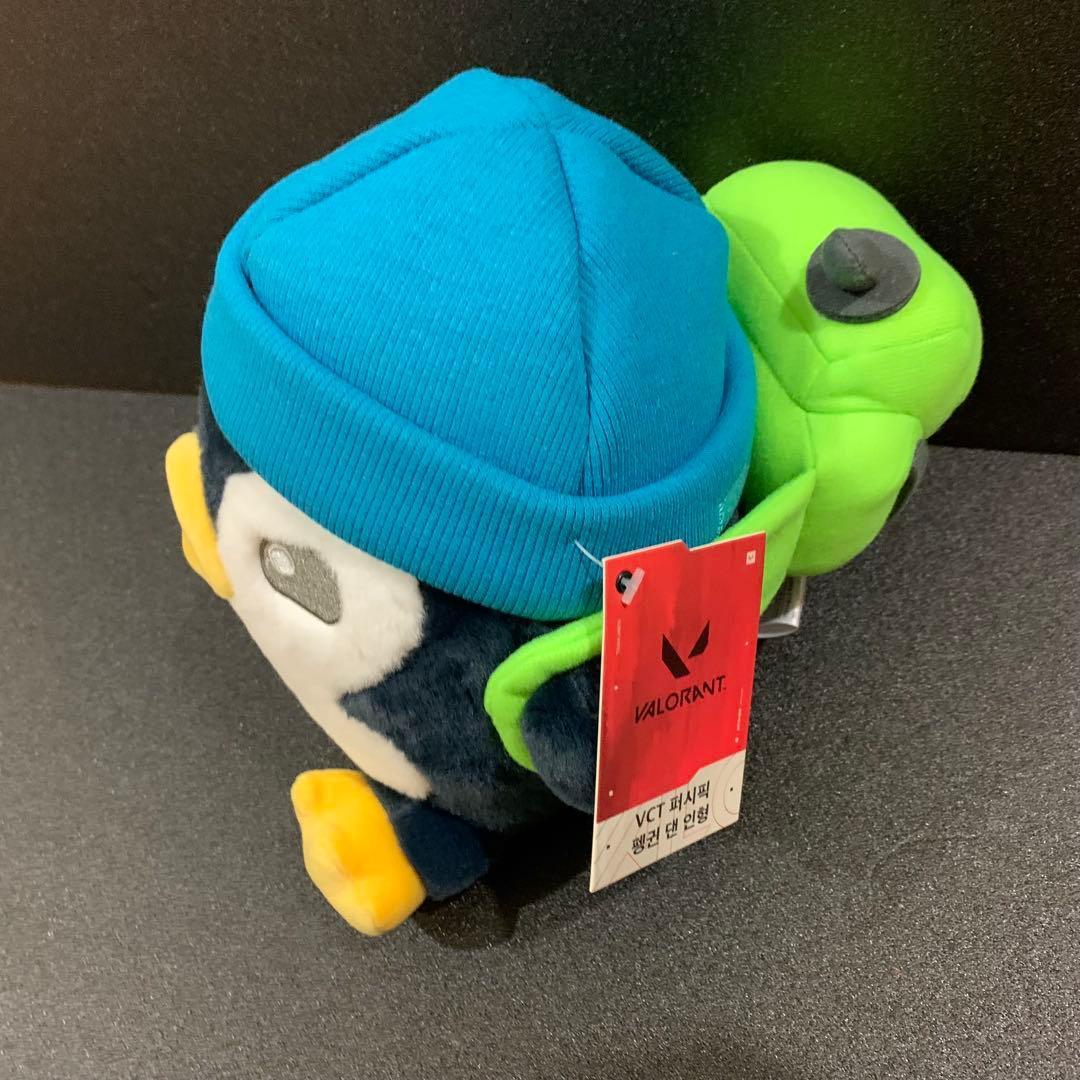 【新品　超美品】超限定版　VALORANT ペンギンのダン ぬいぐるみ Lサイズ