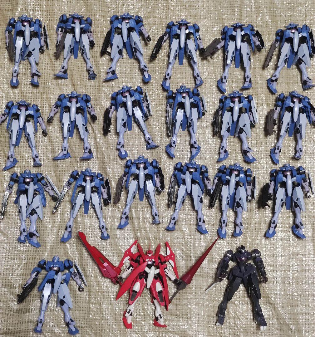 ROBOT魂+ガンプラ等ダブルオー関連80体以上含む★ジンクスシリーズ50体以上