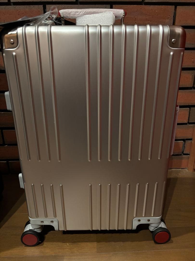 【数量限定】INV1811STP Sterling Silver/Red36L