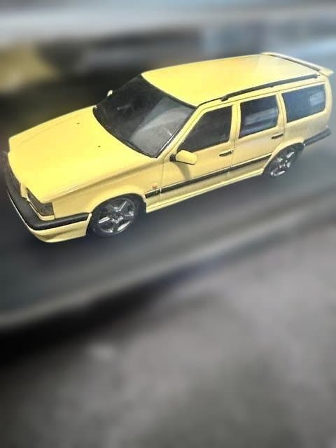 【hpi-racing】Volvo 850 T-5R Estate (イエロー)