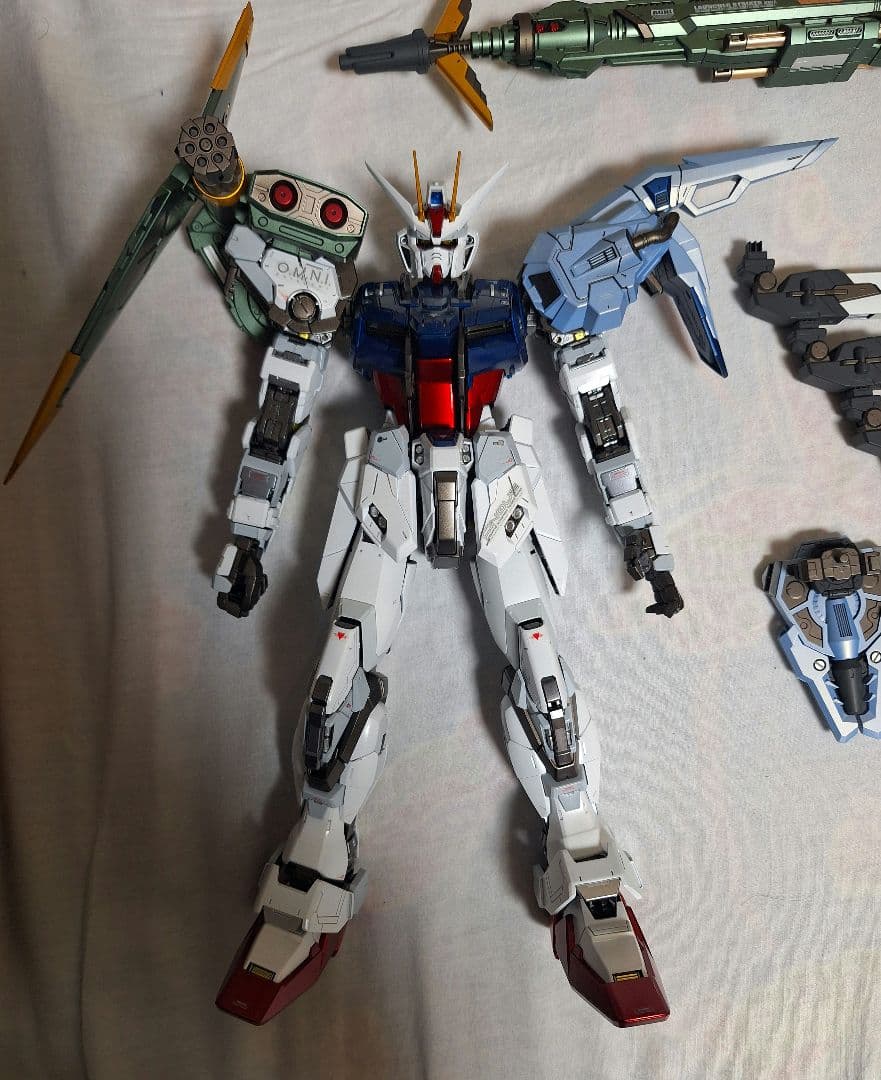 PG パーフェクトストライクガンダム　塗装完成品