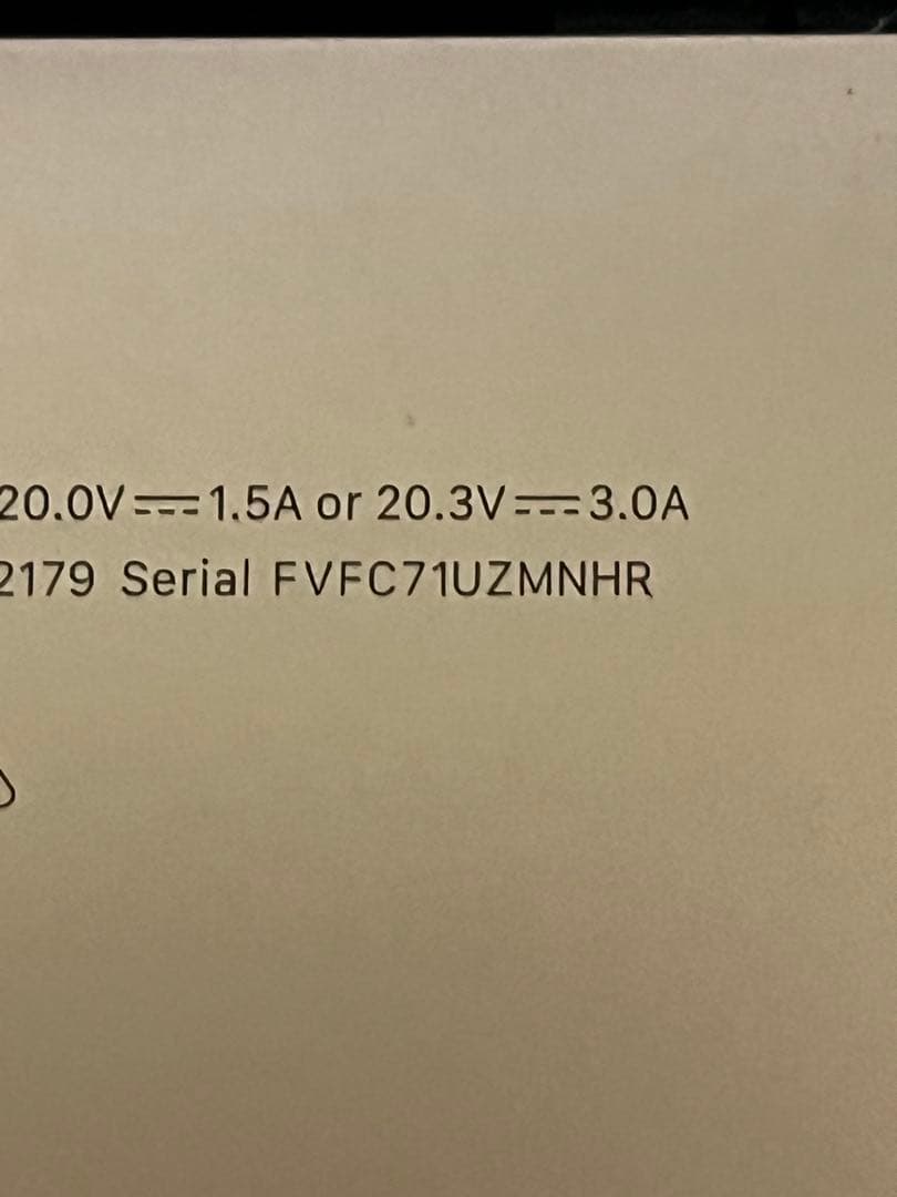 MacBookair A2179 ローズゴールド 8/256GB キーボード不良