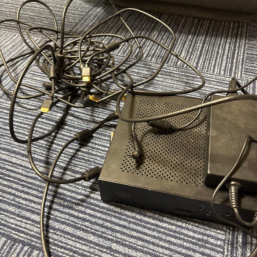 【珍品】ミニPC サイネージ用HDMI4ポート出力