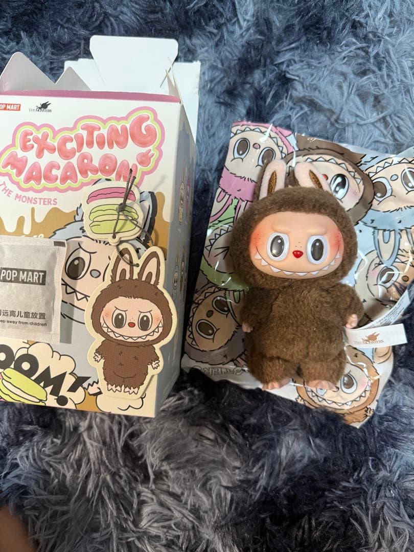 THE MONSTERS Labubuマカロン ぬいぐるみ シークレット