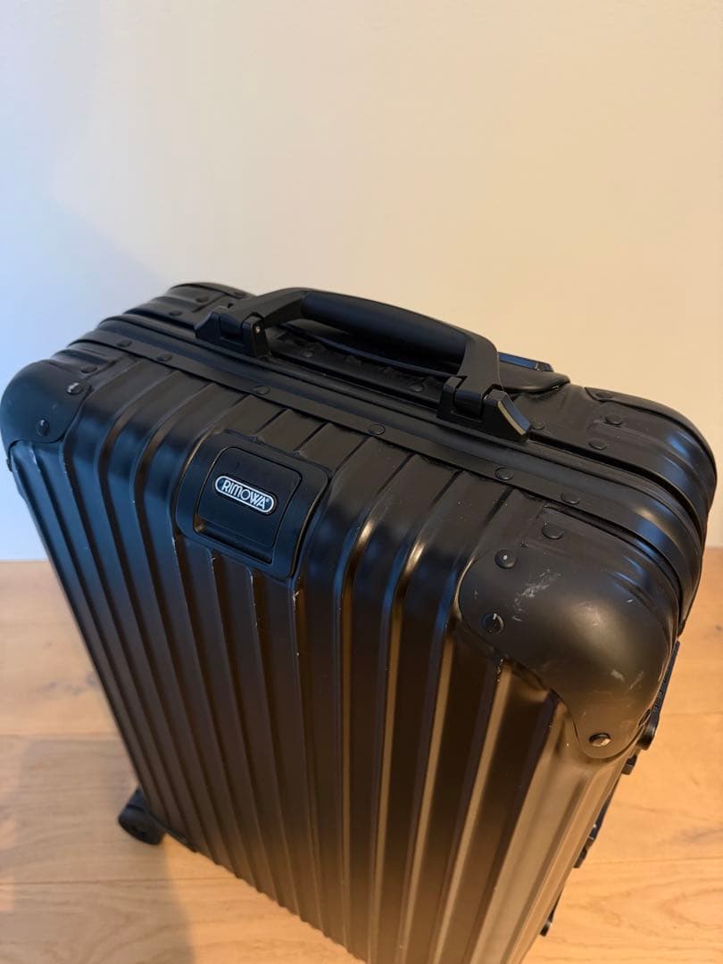 RIMOWA TOPAS CABIN 32L キャリーケース　4輪