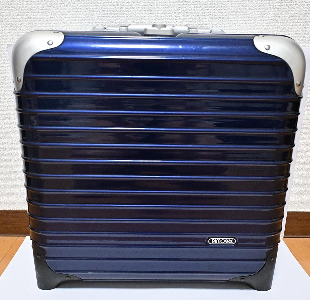 【値下げ】リモワ RIMOWA LIMBO 24L 880.40.21.2