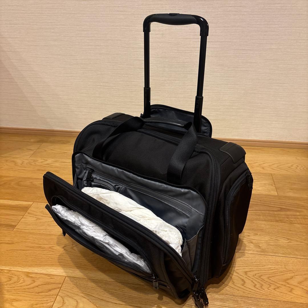 TUMI 【美品】TUMI ALPHA Ⅱ 機内持ち込み可能　2輪　キャリー